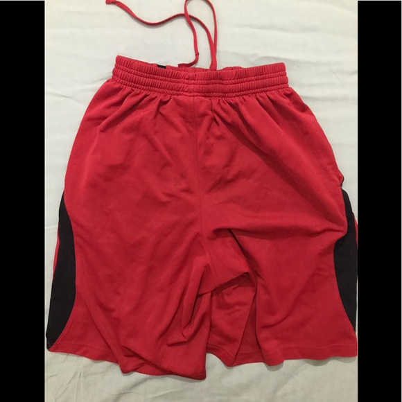 Under Armour basketball shorts in Good condition - Picture 3 of 12
